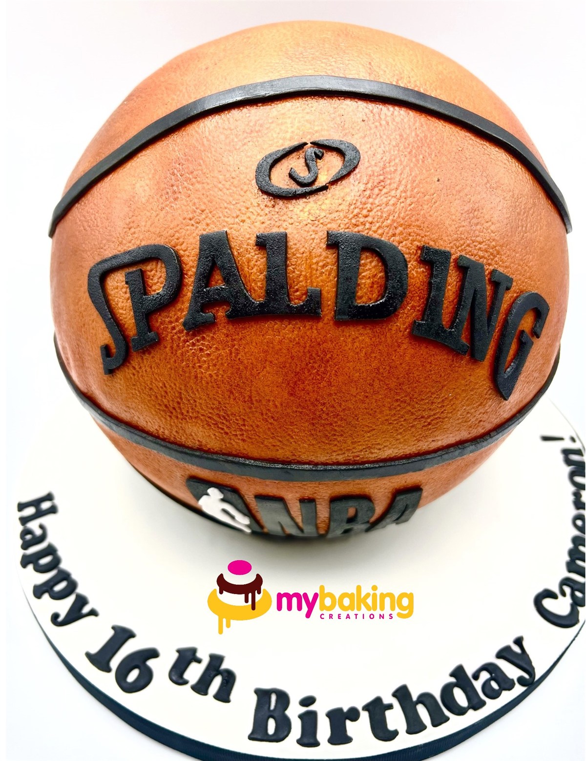 Custom basketball themed sculpted cake by Bay Area bakery